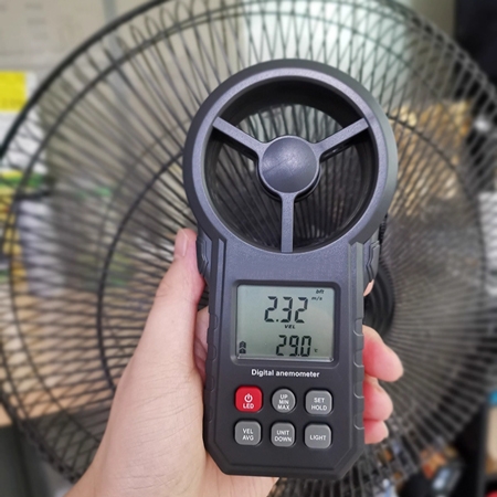 Bluetooth anemometer usage view