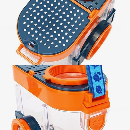 Bug viewer magnifying glass vent holes design