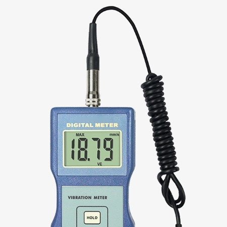 Clear LCD of handheld vibration check meter