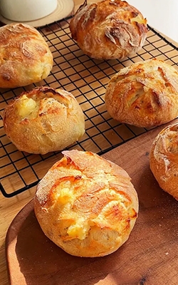 Commercial digital kitchen timer for baking