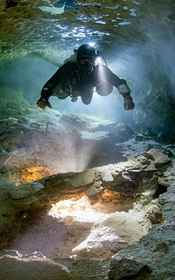 Depth sounder for underwater terrain exploration