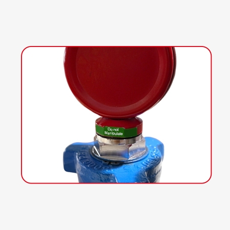 Diesel fuel pressure gauge connection detail image