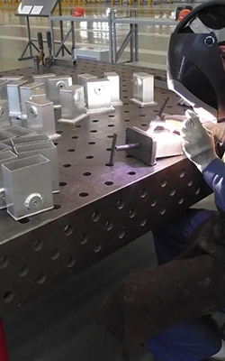 Digital surface thermocouple thermometer for hvac system maintenance