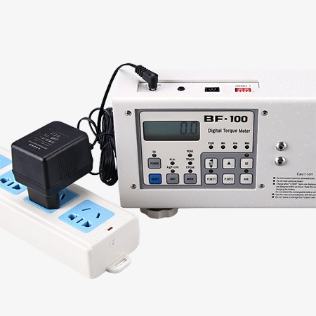 Digital torque meter connection with computer