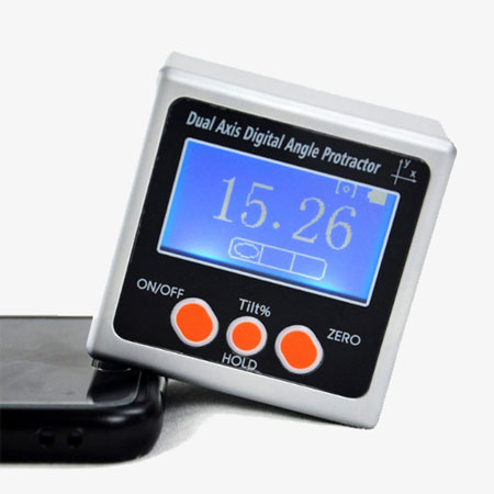 Dual axis digital protractor