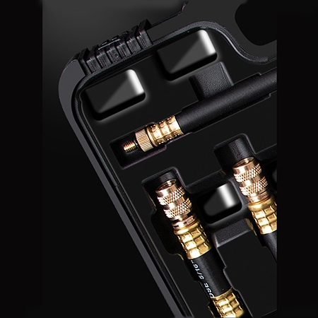 Diesel fuel pressure gauge kit detail