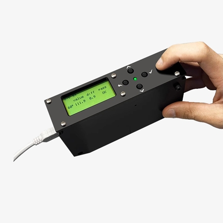 Gloss meter for paint using image