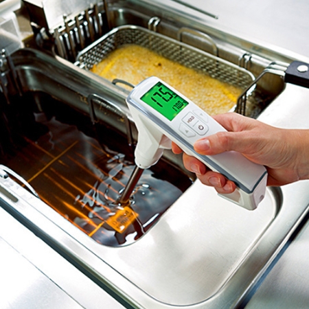Handheld design of digital cooking oil tester