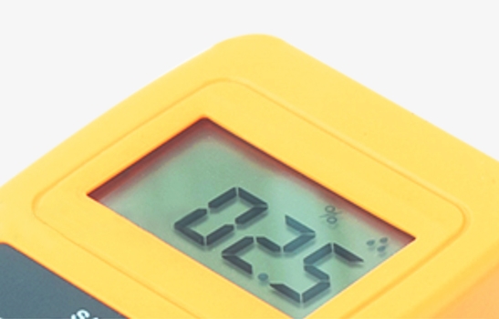 https://www.sisco.com/images/uploaded/handheld-moisture-meter-for-food-display.jpg