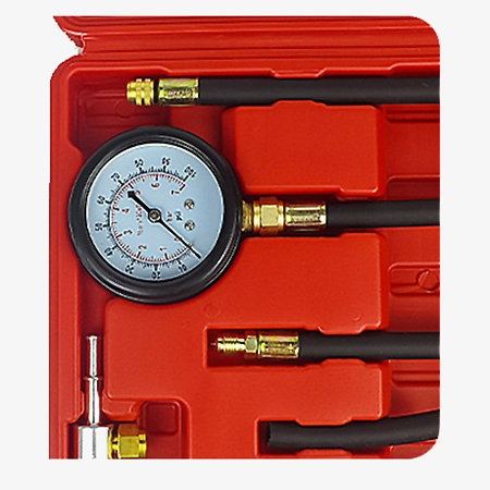 Mechanical fuel pressure gauge set detail