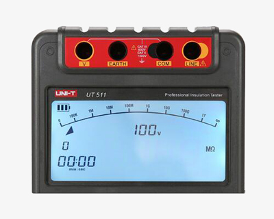 Megger insulation resistance tester with LCD display