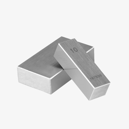 Metric steel gauge block detail