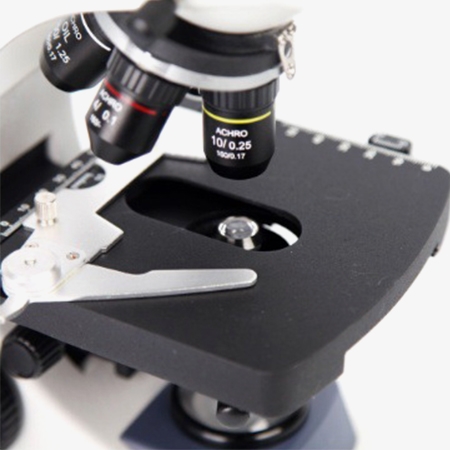 Monocular microscope stage