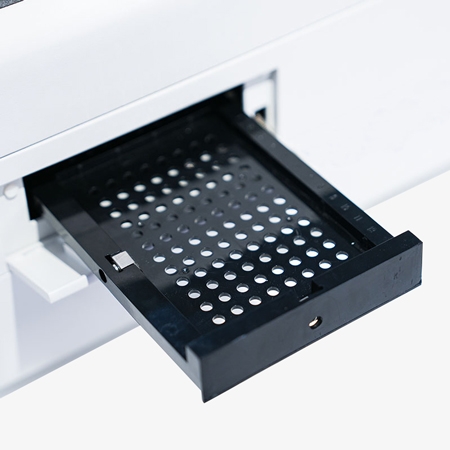 Multimode microplate reader plate detail image