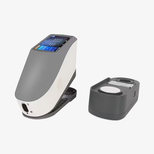 Portable colorimeter features