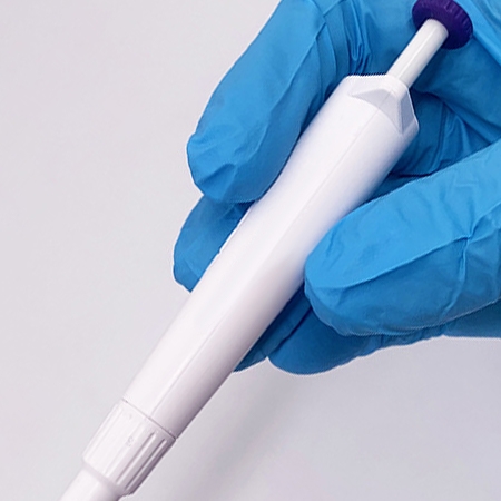 Portable design mini pipette