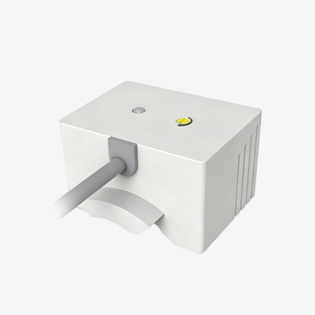 Capacitive level transmitters for liquid image