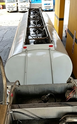 Fuel tanker inner storage vessel