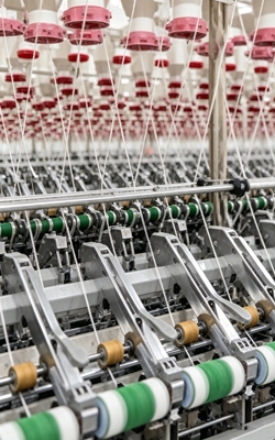 Magnetic angle sensor for textile machinery