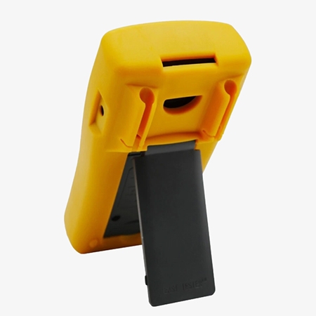 Multifunction process calibrator detail