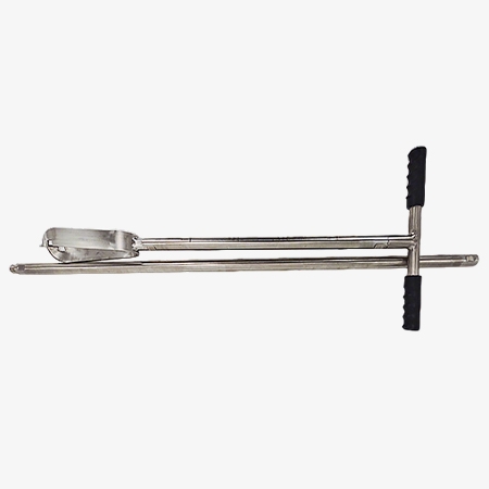 Standard split soil sampler kit has detachable sleeve structure