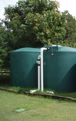 Submersible level transmitter for water tank