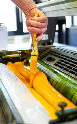 Surface tension meter for printing industry