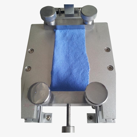 Technical Specifications of a leather rubbing color fastness tester