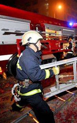 Thermal imaging camera for firefighting