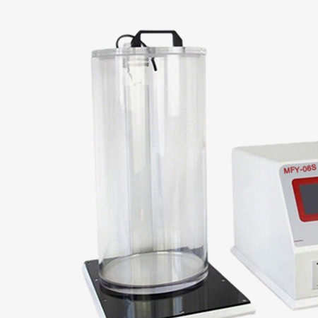 Transparent chamber of vacuum leak detector for food