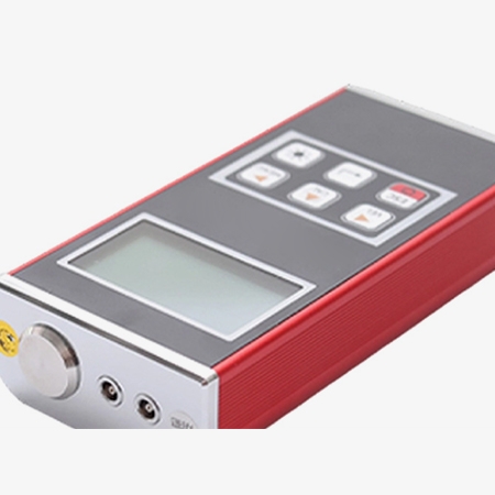 Ultrasonic paint thickness gauge side view