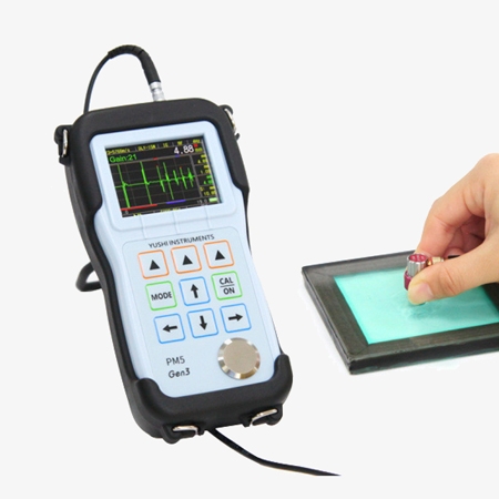 Ultrasonic thickness gauge with big clear oled screen